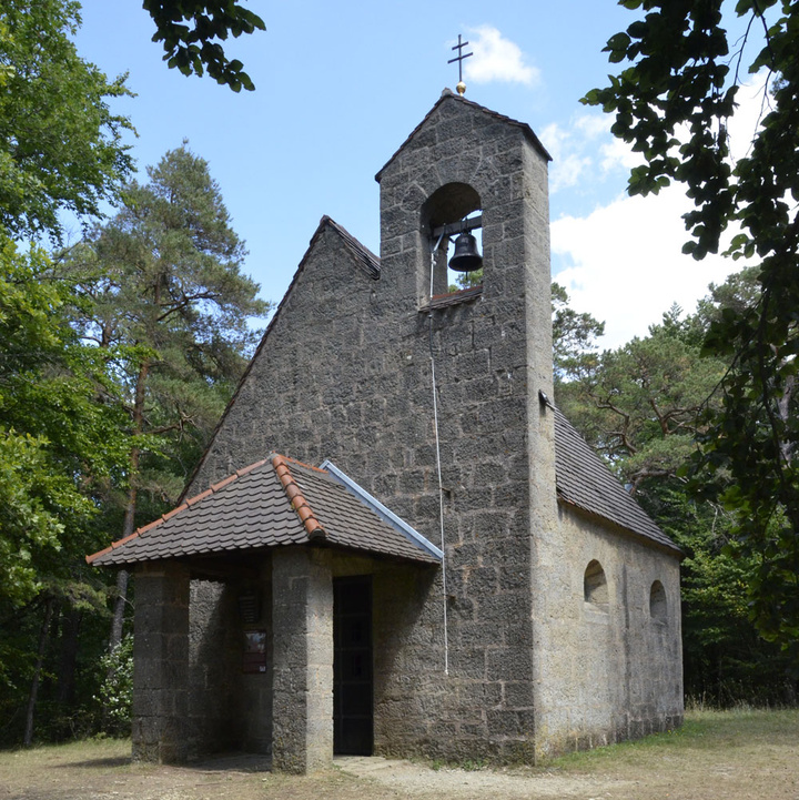 Bischof Matthias Ehrenfried weihte die Kohlenbergkapelle im Mai 1935.